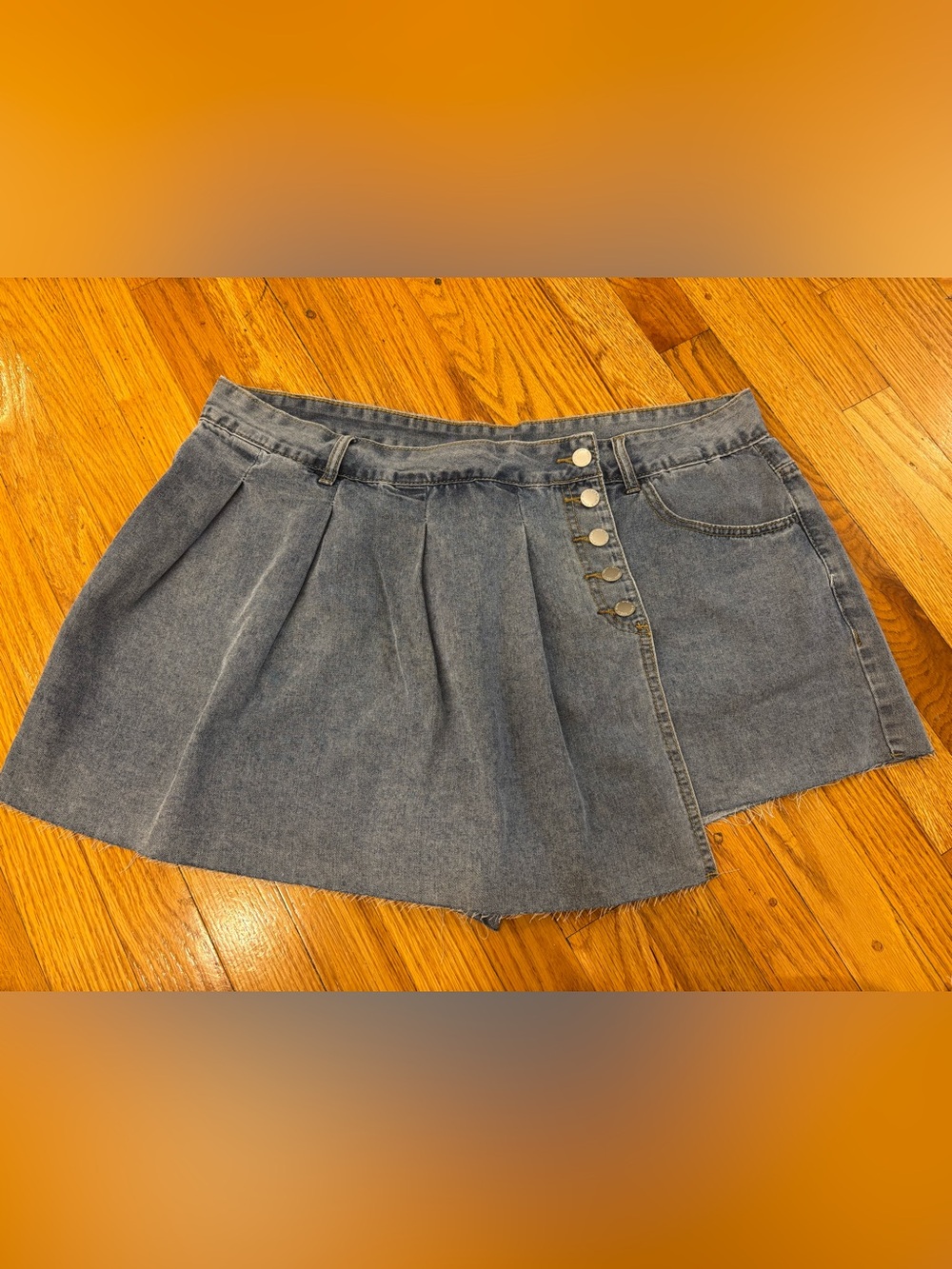 SHEIN Light Blue Pleated Denim Skort with Side Buttons